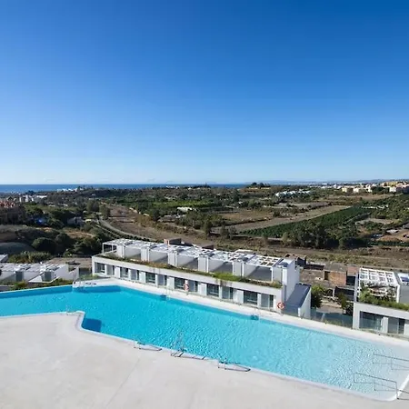 아파트 Luxurious Near Puerto Banus